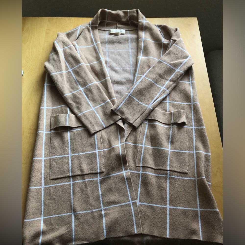 Elegant checkered Tan Cardigan for Women